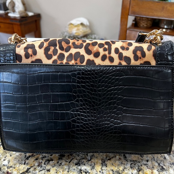 INC International Crossbody purse - Picture 2 of 5